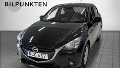 Svart Begagnad 2016 Mazda 2 Vision Halvkombi | 124 900 kr (Lite dyr)