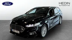 Svart (black) Begagnad 2022 Ford Mondeo Titanium Kombi | 259 900 kr (Marknadspris)