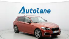 Sunset orange Begagnad 2018 BMW M140 M Performance Halvkombi | 379 900 kr (Marknadspris)
