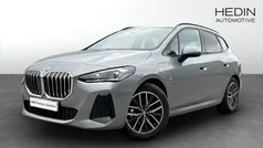 Grå (grey) Begagnad 2024 BMW 225 M Sport SUV | 409 700 kr (Marknadspris)