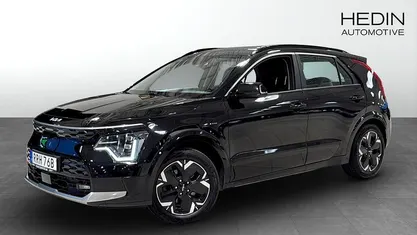 Svart (black) Begagnad 2022 Kia e-Niro SUV | 289 900 kr (Marknadspris)
