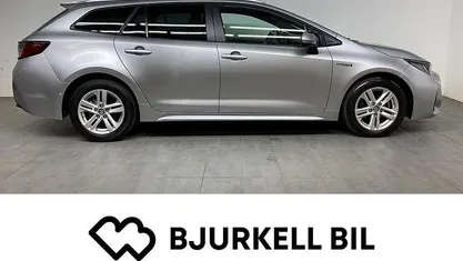 Begagnad Suzuki Swace 122 HK (89 kW) 2022 Kombi