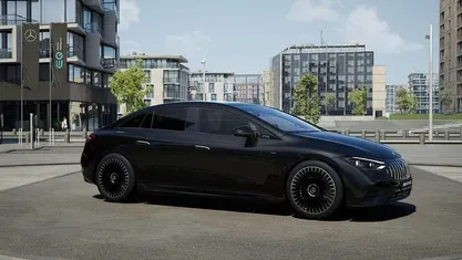 Svart Begagnad 2024 Mercedes EQE AMG 53 AMG Sedan | 1 221 750 kr