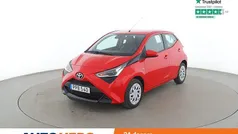 Röd Begagnad 2020 Toyota Aygo X-play Halvkombi | 116 000 kr (Marknadspris)