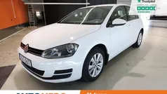 Vit Begagnad 2015 VW Golf VII Halvkombi | 89 000 kr (Marknadspris)