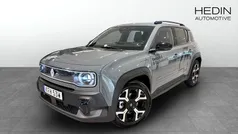Begagnad 2025 Renault 4 E-Tech Techno SUV | 384 900 kr (Marknadspris)