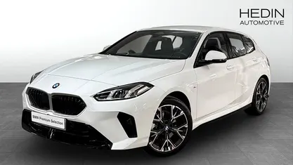 Begagnad 2025 BMW 120 M Sport Halvkombi | 369 700 kr (Bra pris)