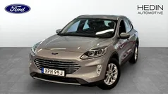 Silver Begagnad 2022 Ford Kuga Titanium SUV | 254 900 kr (Marknadspris)