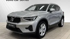 Silver Begagnad 2023 Volvo XC40 Core SUV | 339 900 kr (Marknadspris)
