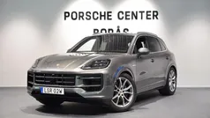 Grå Begagnad 2024 Porsche Cayenne SUV | 1 275 000 kr (Marknadspris)