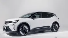 Vit Ny 2025 Renault Scénic Techno Minibuss | 550 000 kr