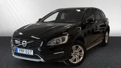 Begagnad 2017 Volvo V60 CC Kombi | 184 400 kr (Superpris)