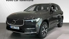 Grå Ny 2024 Volvo XC60 Core SUV | 572 100 kr (Marknadspris)