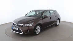 Begagnad 2016 Lexus CT200h | 148 000 kr
