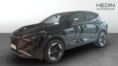 Svart Begagnad 2024 Nissan Qashqai N-Connecta SUV | 309 900 kr (Marknadspris)