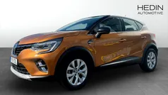 Grå Begagnad 2021 Renault Captur Intens SUV | 149 900 kr (Bra pris)