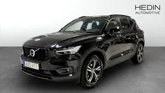 Svart (black) Begagnad 2018 Volvo XC40 SUV | 304 900 kr (Marknadspris)