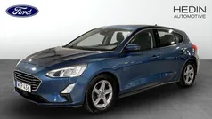 Blå (blue) Begagnad 2018 Ford Focus Titanium Halvkombi | 134 900 kr (Marknadspris)
