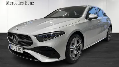 Begagnad 2023 Mercedes A250 Advanced Plus Halvkombi | 369 900 kr (Marknadspris)