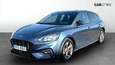 Blå Begagnad 2020 Ford Focus ST-Line Halvkombi | 184 900 kr (Marknadspris)
