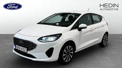 Begagnad Ford Fiesta Titanium 99 HK (72 kW) 2022 Vit Halvkombi