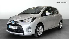 Silver Begagnad 2015 Toyota Yaris Active Halvkombi | 129 900 kr (Marknadspris)