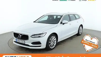 Vit Begagnad 2018 Volvo V90 Momentum Kombi | 265 000 kr (Marknadspris)