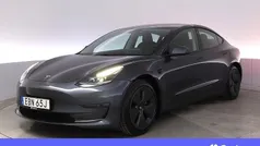 Begagnad 2021 Tesla Model 3 Long Range AWD Sedan | 319 900 kr (Marknadspris)