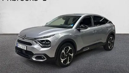 Begagnad Citroën C4 Shine 131 HK (96 kW) 2023 Halvkombi