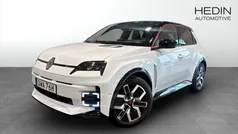 Ny 2025 Renault R5 Iconic Halvkombi | 399 900 kr (Marknadspris)