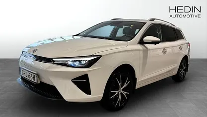 Vit Begagnad 2022 MG MG5 EV Luxury Kombi | 204 900 kr (Marknadspris)