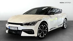 Vit (white) Begagnad 2023 Kia EV6 3 SUV | 519 900 kr (Marknadspris)