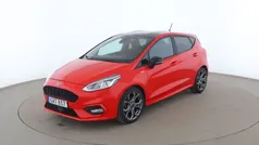 Röd Begagnad 2018 Ford Fiesta ST-Line Halvkombi | 117 000 kr (Marknadspris)