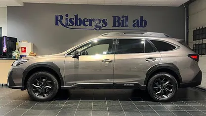 Brun Begagnad 2022 Subaru Outback SUV | 349 900 kr (Marknadspris)