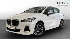 Vit (white) Begagnad 2024 BMW 225 Active Tourer M Sport Minibuss | 379 700 kr (Superpris)
