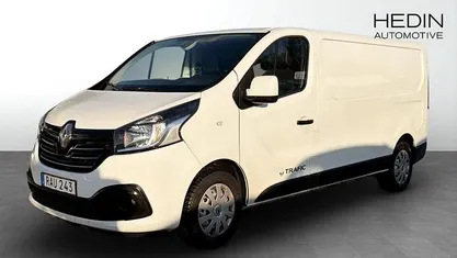 Vit Begagnad 2019 Renault Trafic Minibuss | 189 900 kr (Marknadspris)