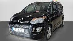 Svart Begagnad 2014 Citroën C3 Picasso Minibuss | 59 599 kr