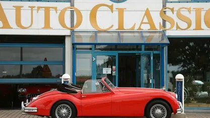 Begagnad Jaguar XK 214 HK (157 kW) 1954 Cab