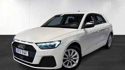 Vit Begagnad 2020 Audi A1 Sportback Proline Halvkombi | 190 000 kr (Marknadspris)