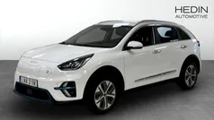Vit (white) Begagnad 2022 Kia e-Niro Advance SUV | 279 900 kr (Marknadspris)