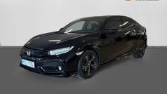 Svart Begagnad 2017 Honda Civic Sport Halvkombi | 184 900 kr (Marknadspris)