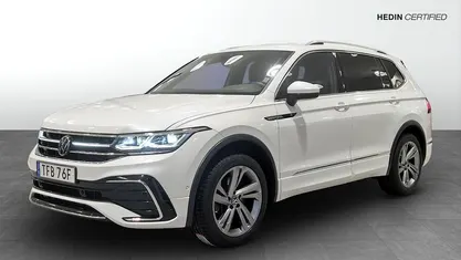 Begagnad VW Tiguan Allspace R-line 200 HK (147 kW) 2022 SUV