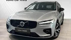 Silver Begagnad 2024 Volvo V60 Plus Kombi | 379 900 kr (Marknadspris)