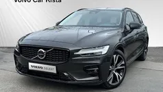Grå Begagnad 2023 Volvo V60 Plus Kombi | 359 900 kr (Marknadspris)