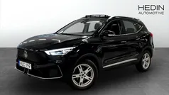 Svart (black) Begagnad 2021 MG ZS Luxury Sedan | 249 900 kr (Bra pris)