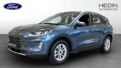 Blå (blue) Begagnad 2022 Ford Kuga Titanium SUV | 259 900 kr (Marknadspris)