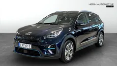 Blå (blue) Begagnad 2022 Kia e-Niro Advance SUV | 284 900 kr (Marknadspris)