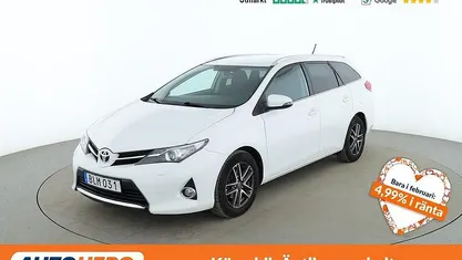 Begagnad 2015 Toyota Auris Touring Sports Edition Kombi | 133 000 kr (Marknadspris)