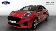 Röd Begagnad 2022 Ford Puma ST-Line Halvkombi | 209 000 kr (Marknadspris)