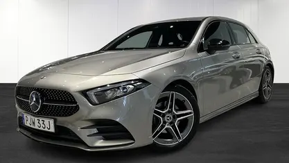 Begagnad 2020 Mercedes A180 AMG Halvkombi | 229 900 kr (Marknadspris)